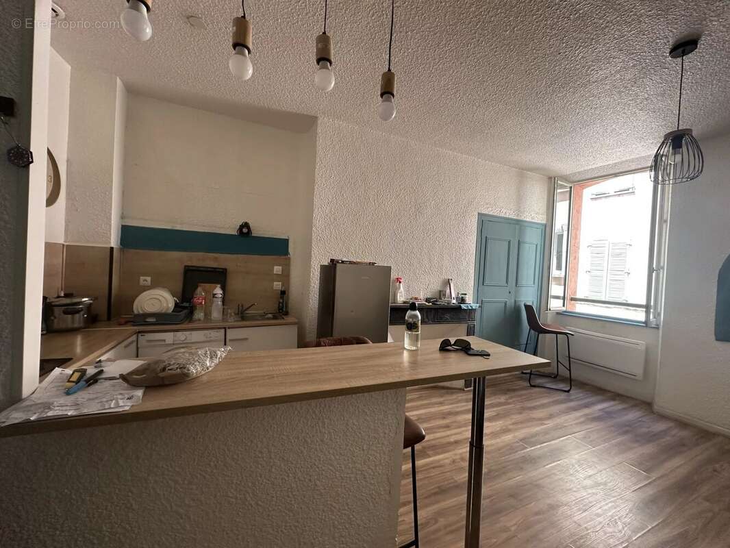 A vendre -Immeuble de rapport entièrement rénové -Excellente rentabilité - photo 2