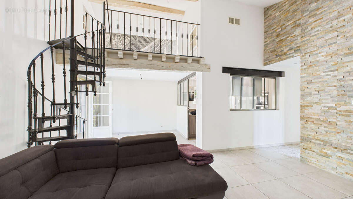 Maison à CARQUEIRANNE