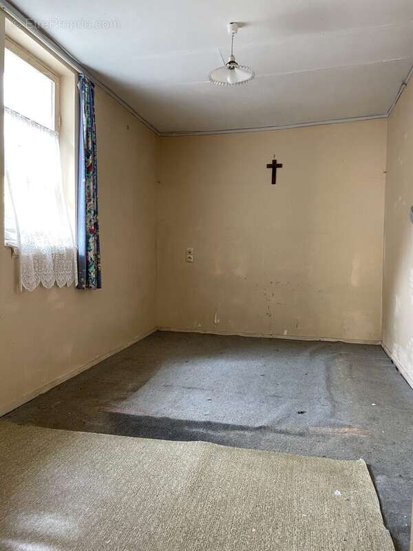 Chambre - Maison à SAINT-AIGNAN