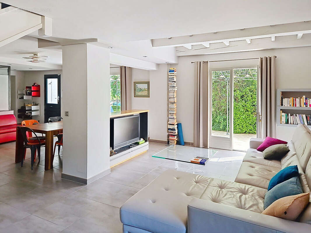 Maison à VILLENEUVE-LES-AVIGNON