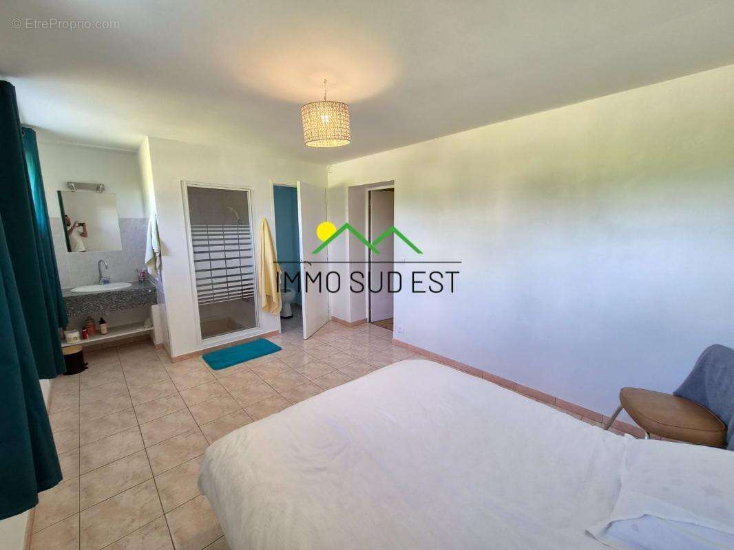Exclusivité/  Saint-Marcel -les-Valence (26)/Maison 4 chambres /120m² habitables/ terrain 1175m² - photo 9
