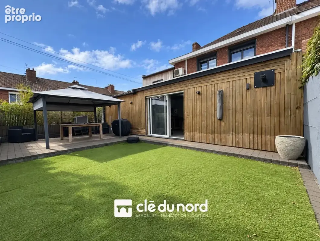 Maison 5 pièces 136 m² à vendre à Roncq (59223) - photo 3