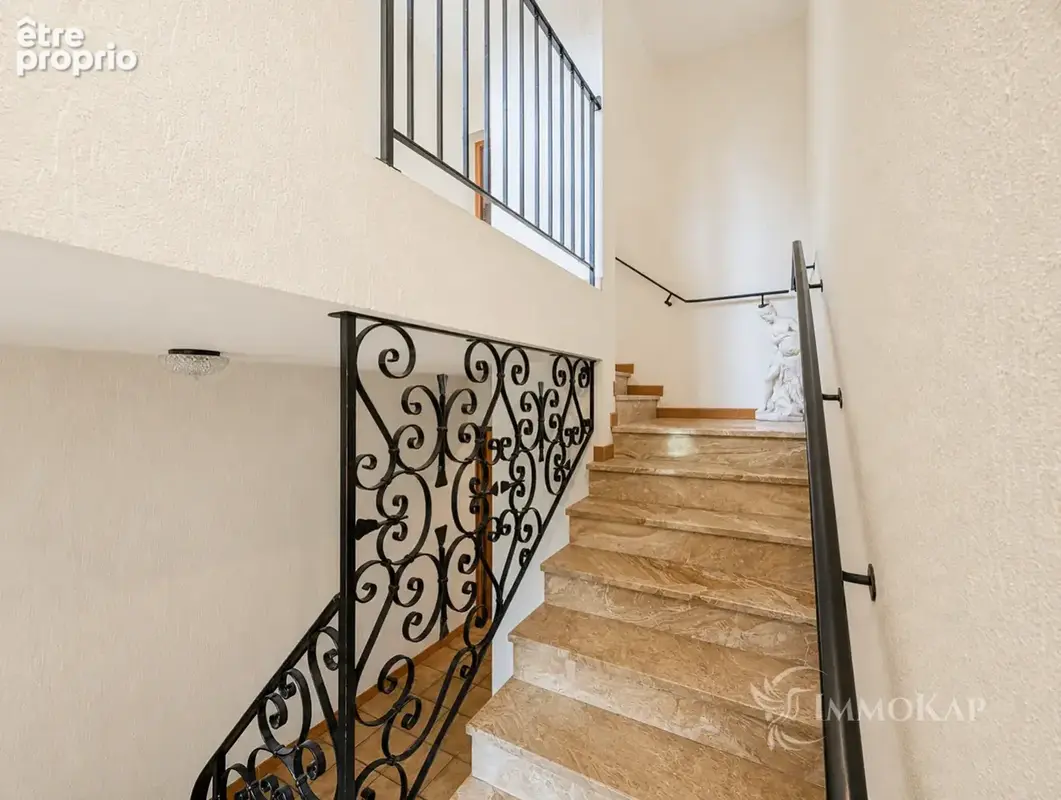 Rare à Annemasse   Grande maison   Terrain 953 m2 - photo 11