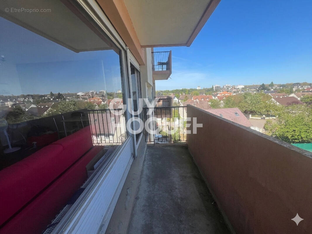Appartement à SAINT-PRYVE-SAINT-MESMIN