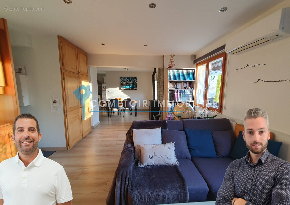 Appartement à SAINT-ISMIER