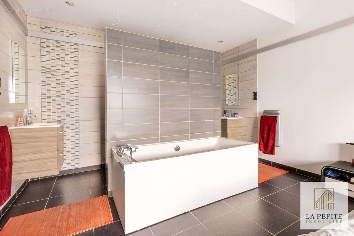 Maison à BERLAIMONT