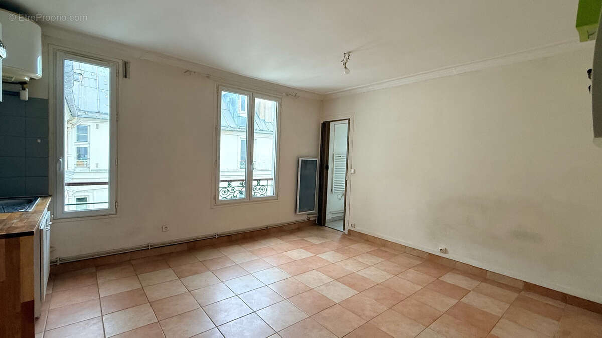 Appartement à PARIS-12E