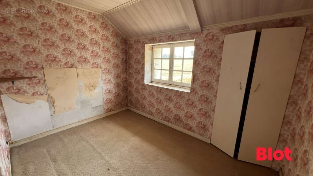Maison 104 m² à Chasne-Sur-Illet  - photo 5