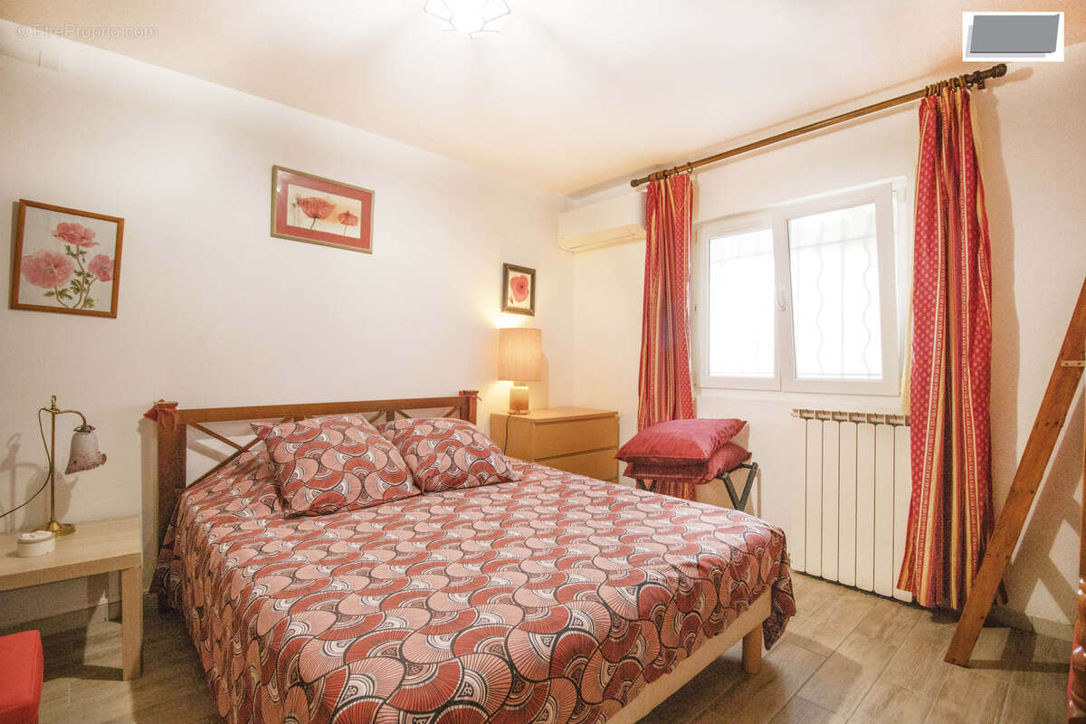 Maison à SAINT-MANDRIER-SUR-MER