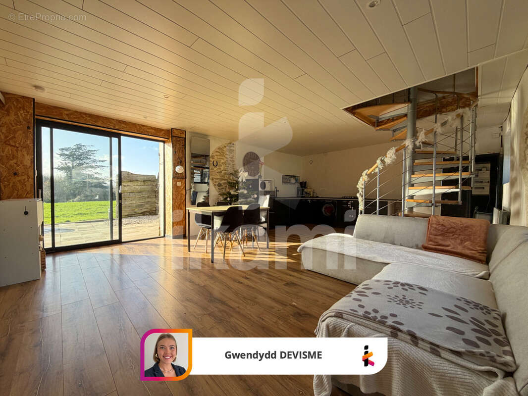 Maison à PLONEOUR-LANVERN