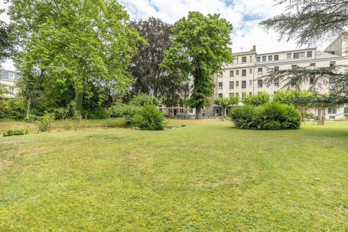 Commerce à BOURG-EN-BRESSE