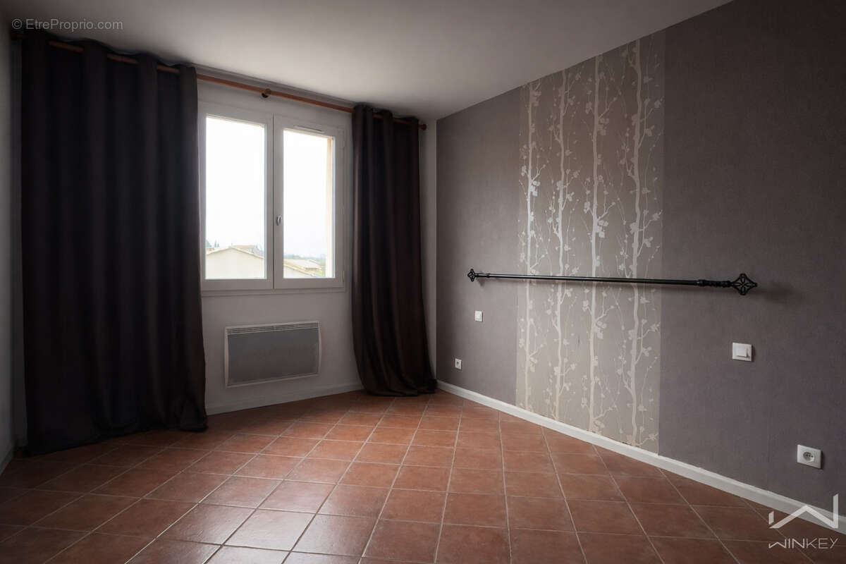 Maison à SAINT-REMEZE