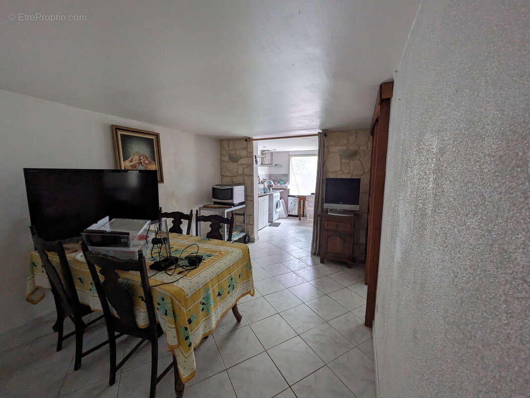 Maison à SIX-FOURS-LES-PLAGES