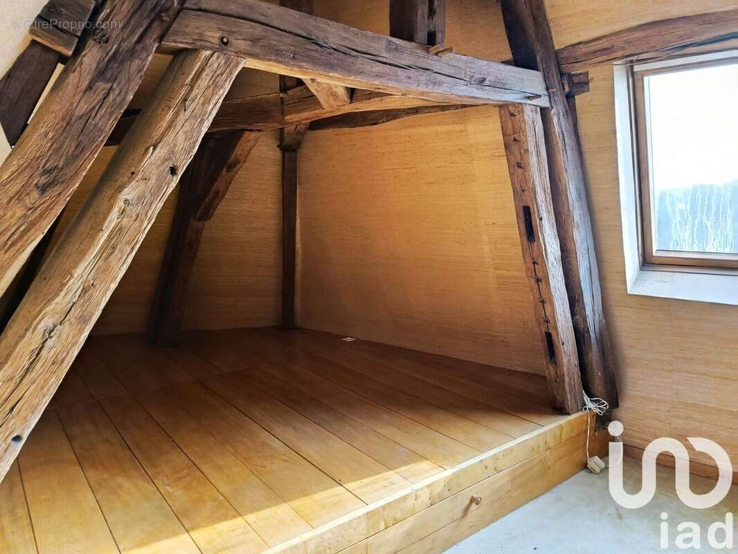 Photo 9 - Maison à AILLANT-SUR-THOLON