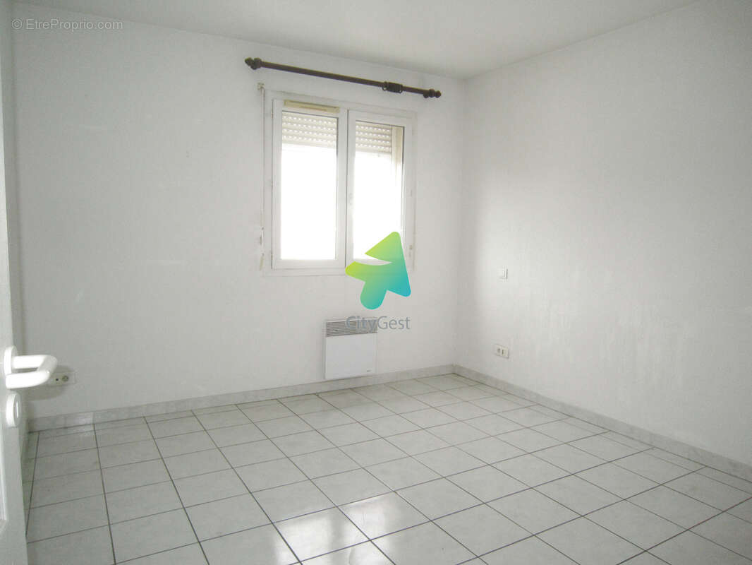 Narbonne, appartement type 3 loggia - photo 9