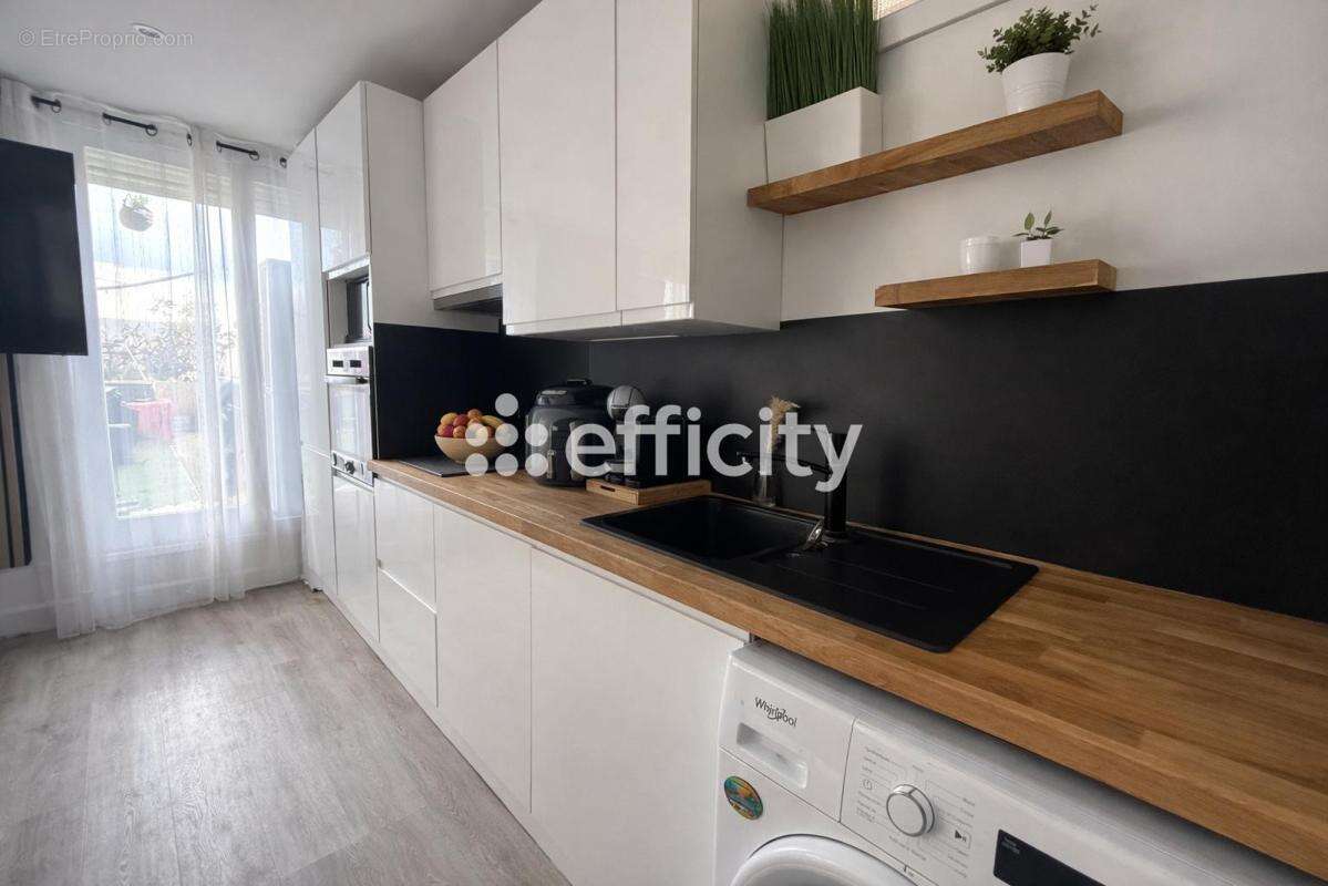 Appartement à TAVERNY
