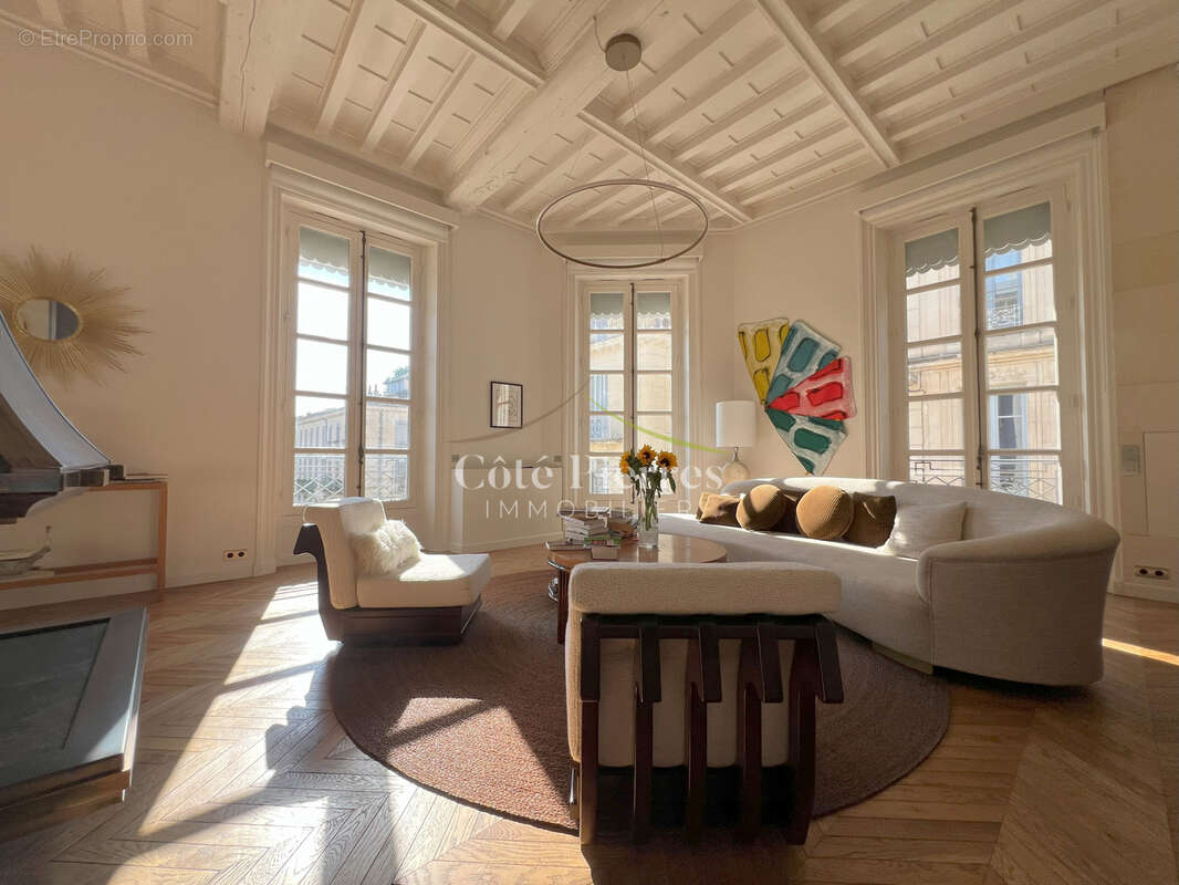 Appartement à NIMES
