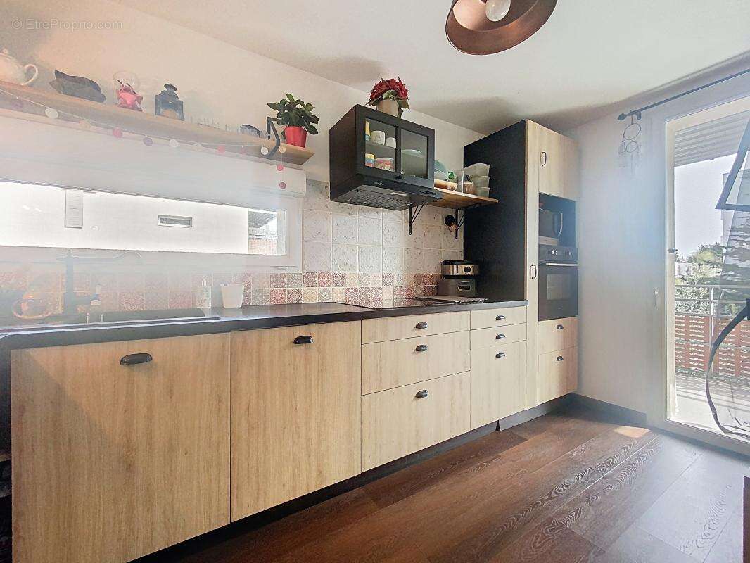 Appartement à VENISSIEUX