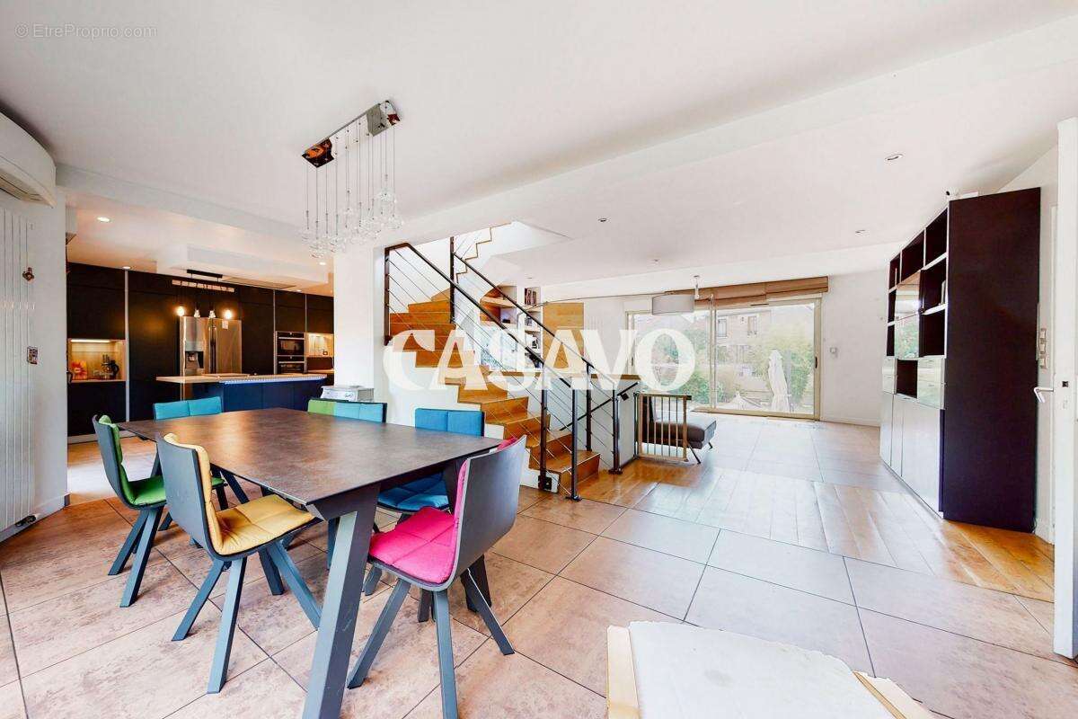 Maison à FONTENAY-SOUS-BOIS