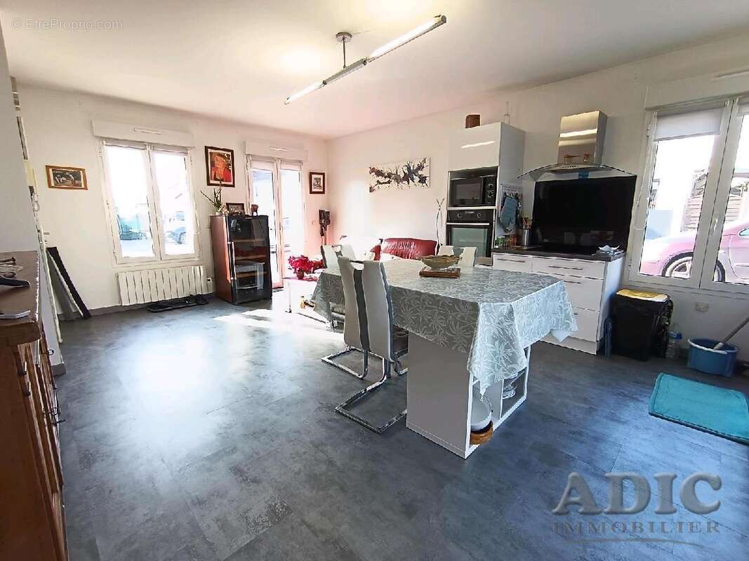 Appartement à DAMMARTIN-EN-GOELE