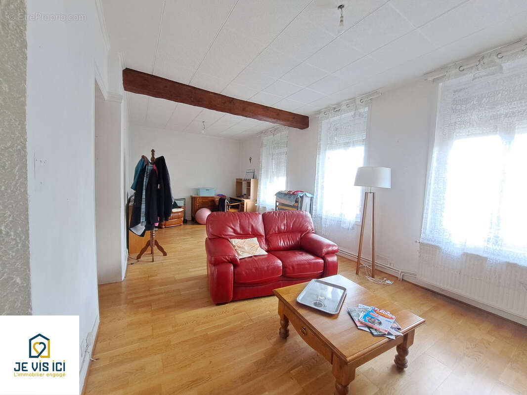 Maison à LOCON