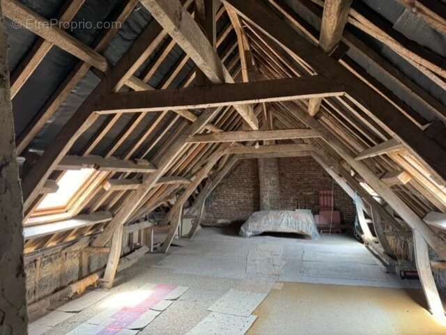 Maison à AVESNES-LE-COMTE