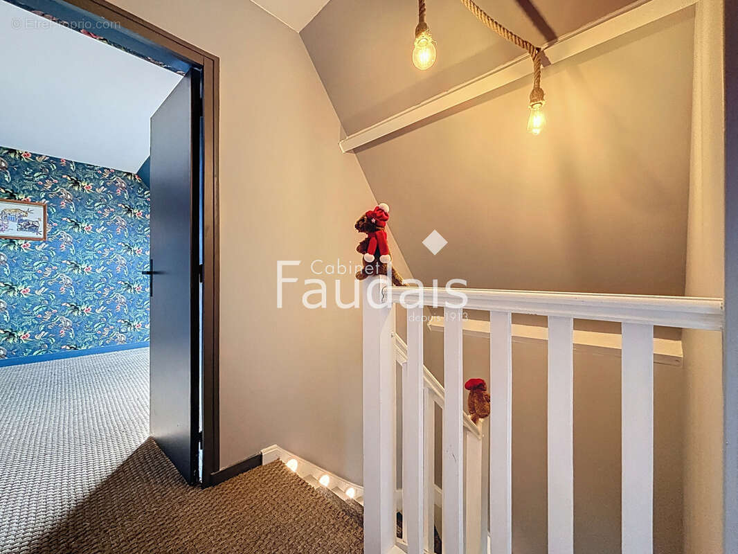 Maison à PONT-HEBERT