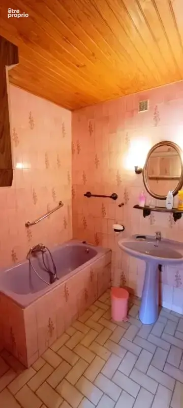 Maison de campagne avec dépendances   Marchamp (01680) - photo 6