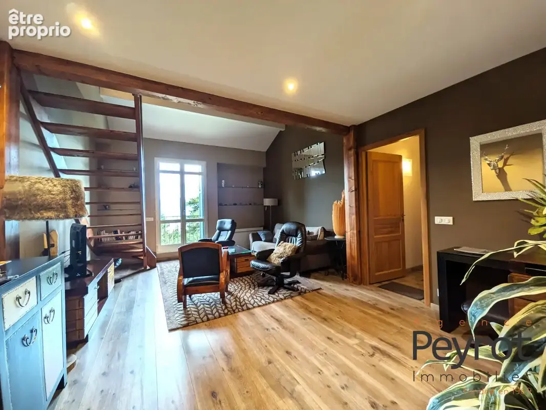 Appartement 4 pièces 80 m² à vendre à Font-Romeu-Odeillo-Via (66120) - photo 2