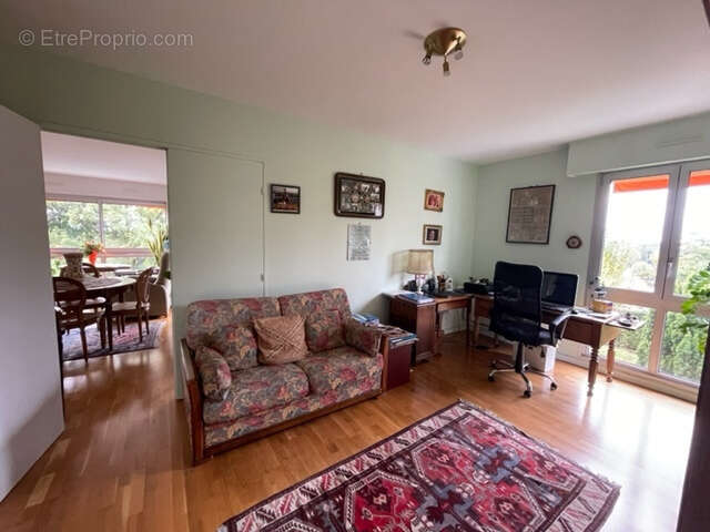 3 pièces 76 m2 Appartement 3 pièces à Nogent-sur-Marne 76m2 résidence Hespérides vente occupée - photo 6