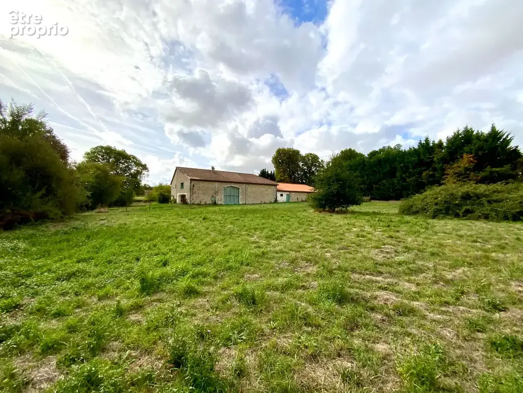 Corps de ferme à la campagne - photo 16
