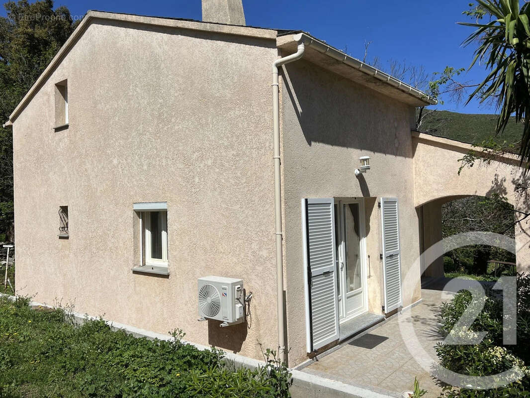 Maison 80 m² à Sisco  - photo 18