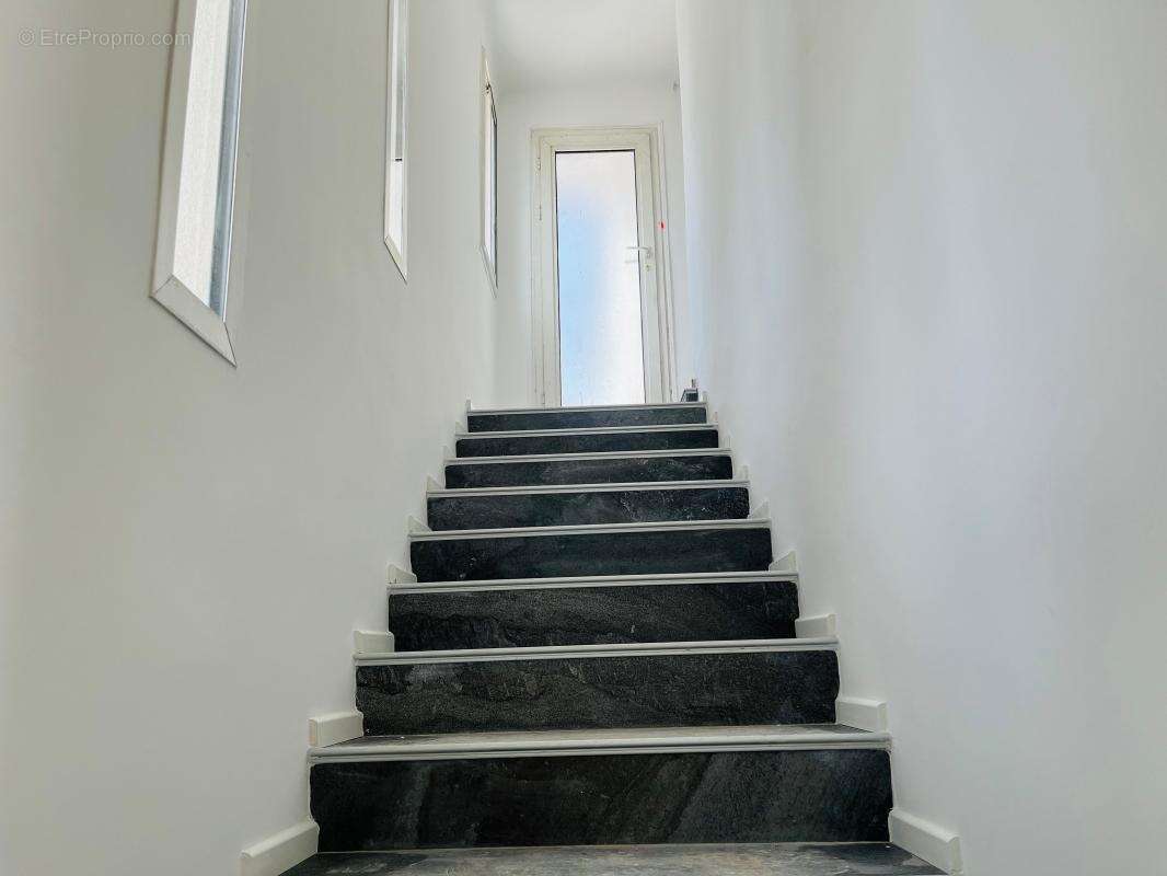 Appartement à LA GARDE