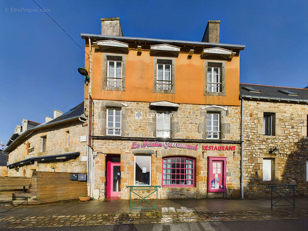 Commerce à CROZON