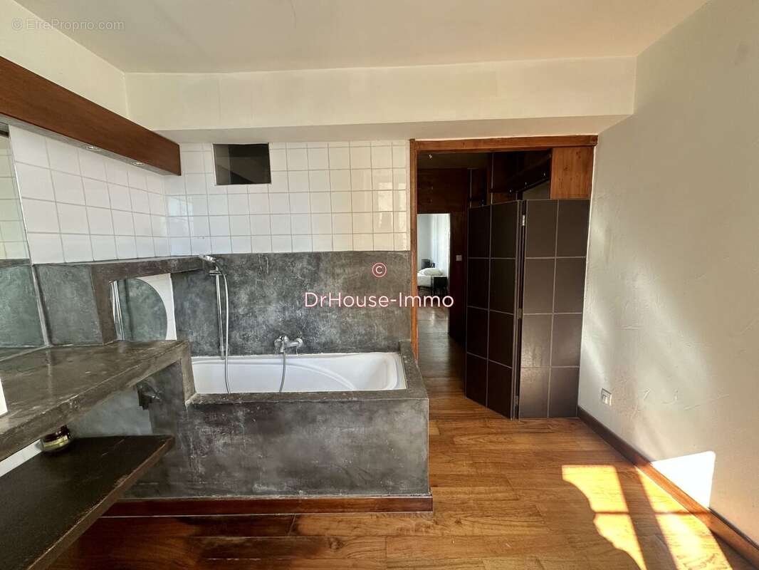 Appartement à ROMANS-SUR-ISERE