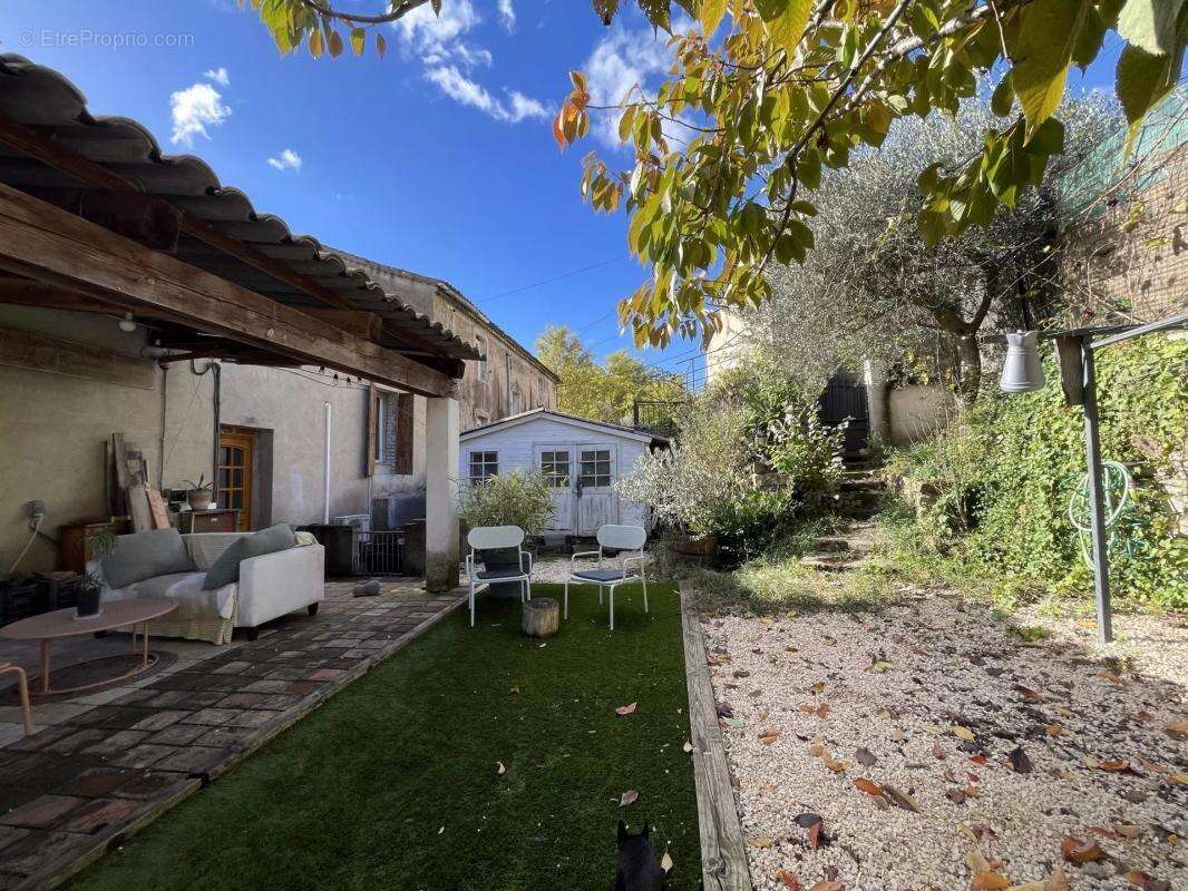 Maison à ROBIAC-ROCHESSADOULE