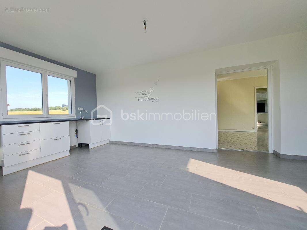 Pavillon dans un secteur calme et recherche d'abbeville - photo 5