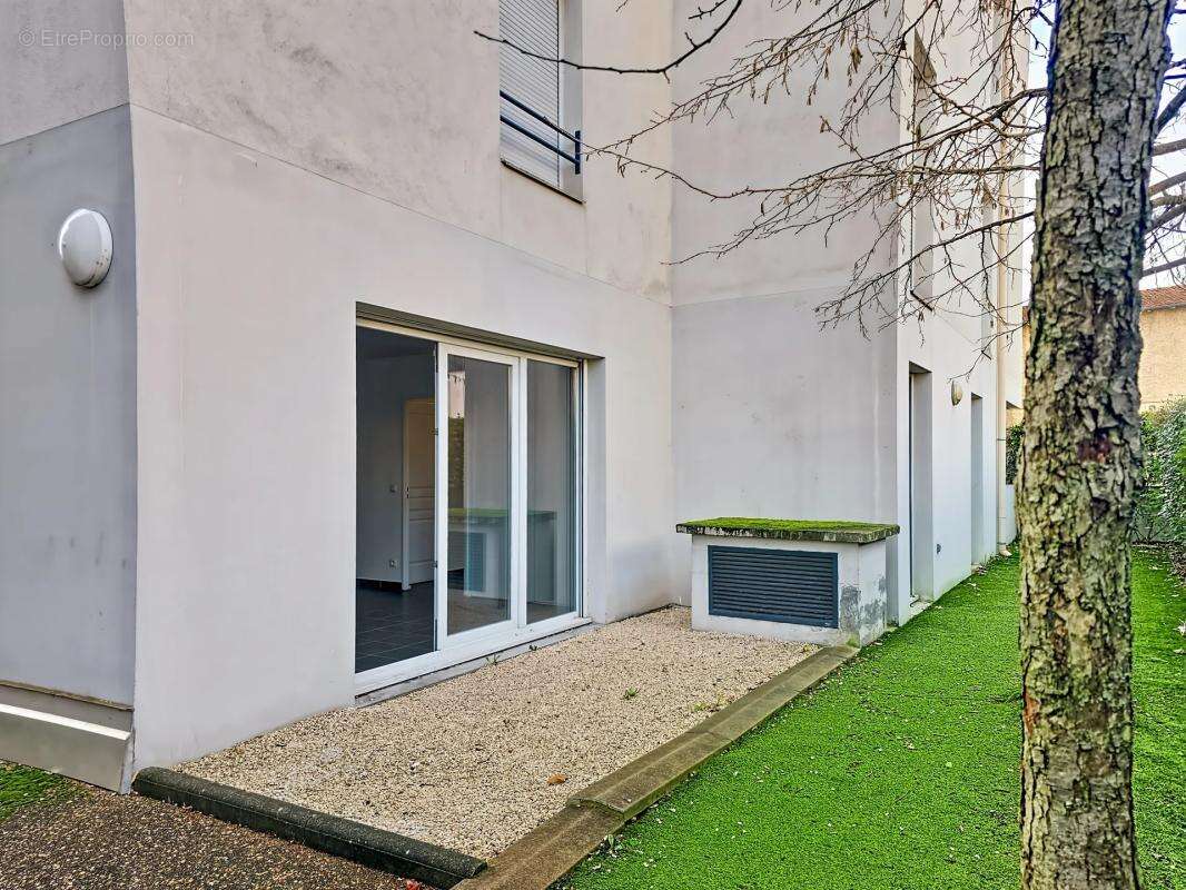 Appartement à LYON-8E