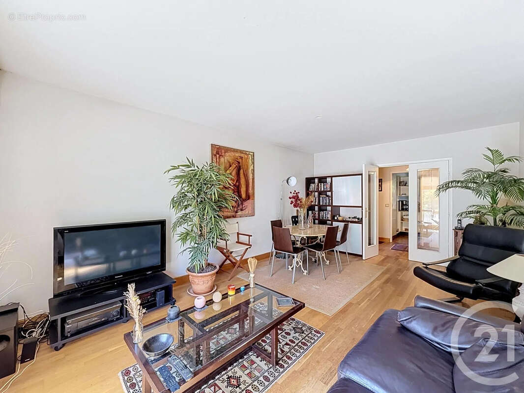 Appartement à FONTAINEBLEAU