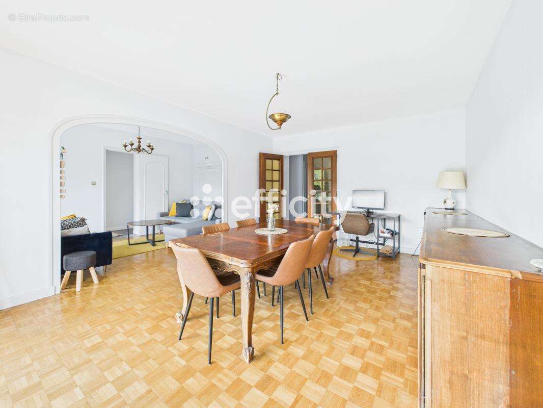 Appartement à BOURG-EN-BRESSE