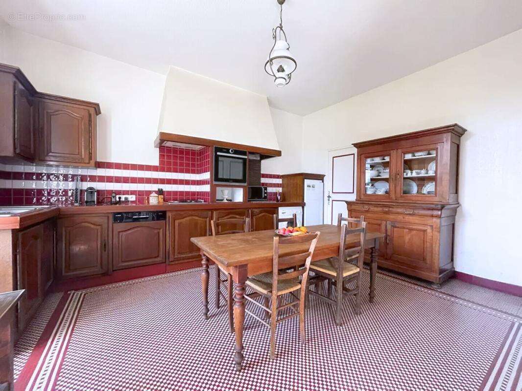 A vendre maison 8 pieces - ancenis-saint-gereon - photo 7