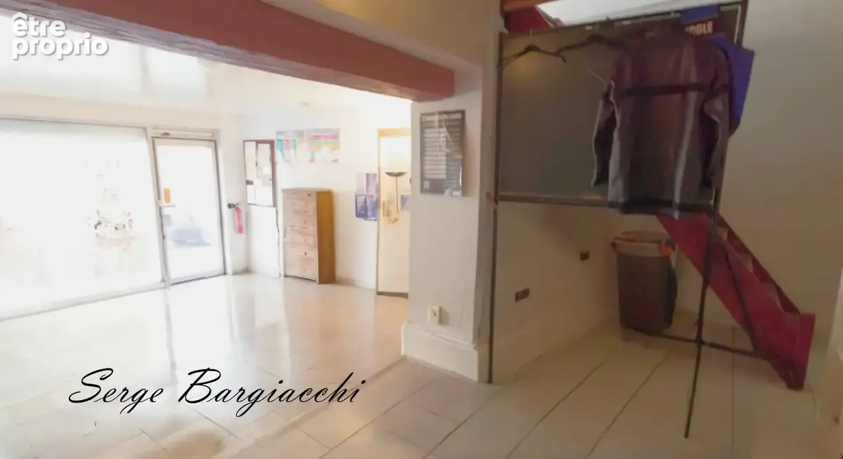 Appartement 75 m² à Lambres-Lez-Douai  - photo 2