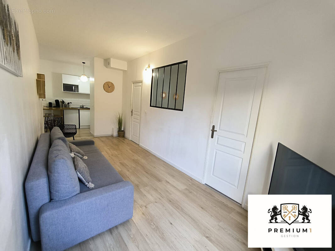 Appartement à LOUVRES