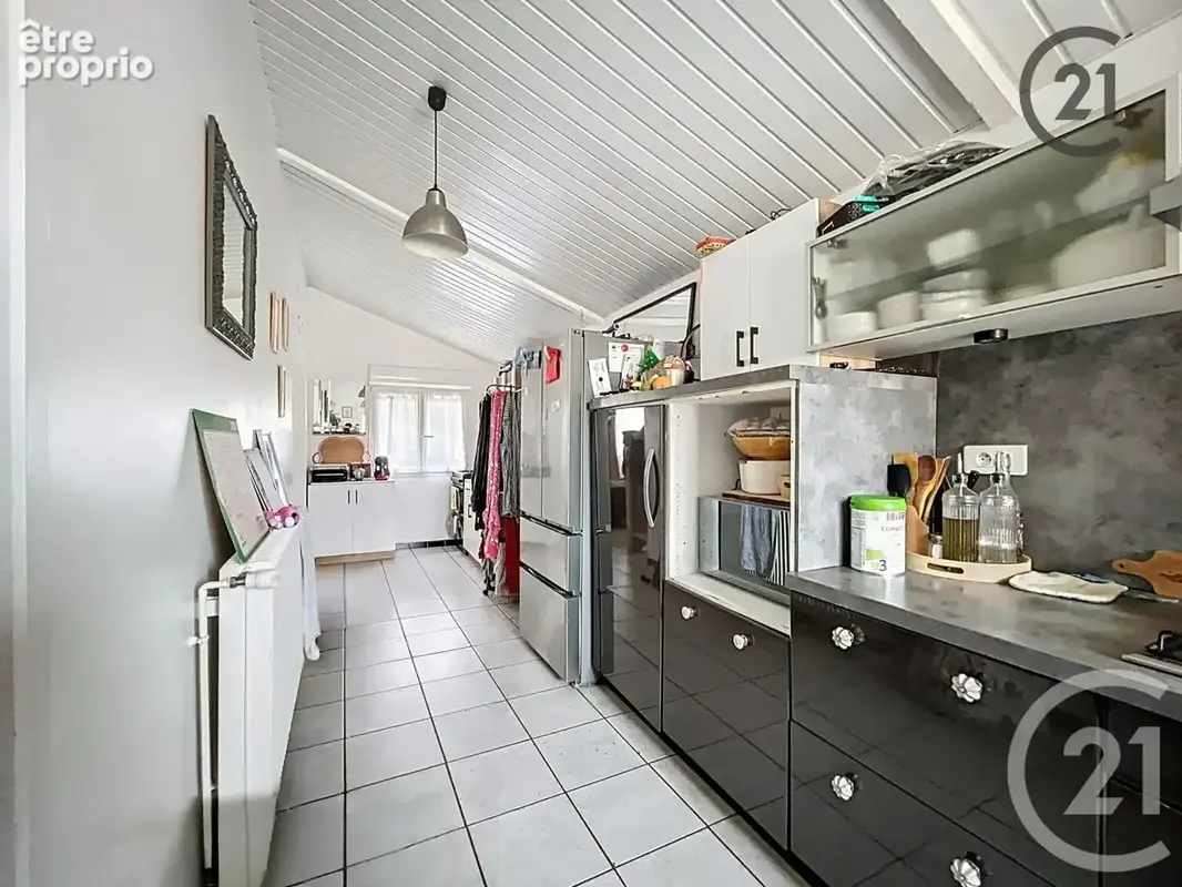 Maison 5 pièces 103 m² à vendre à Maillot (89100) - photo 3