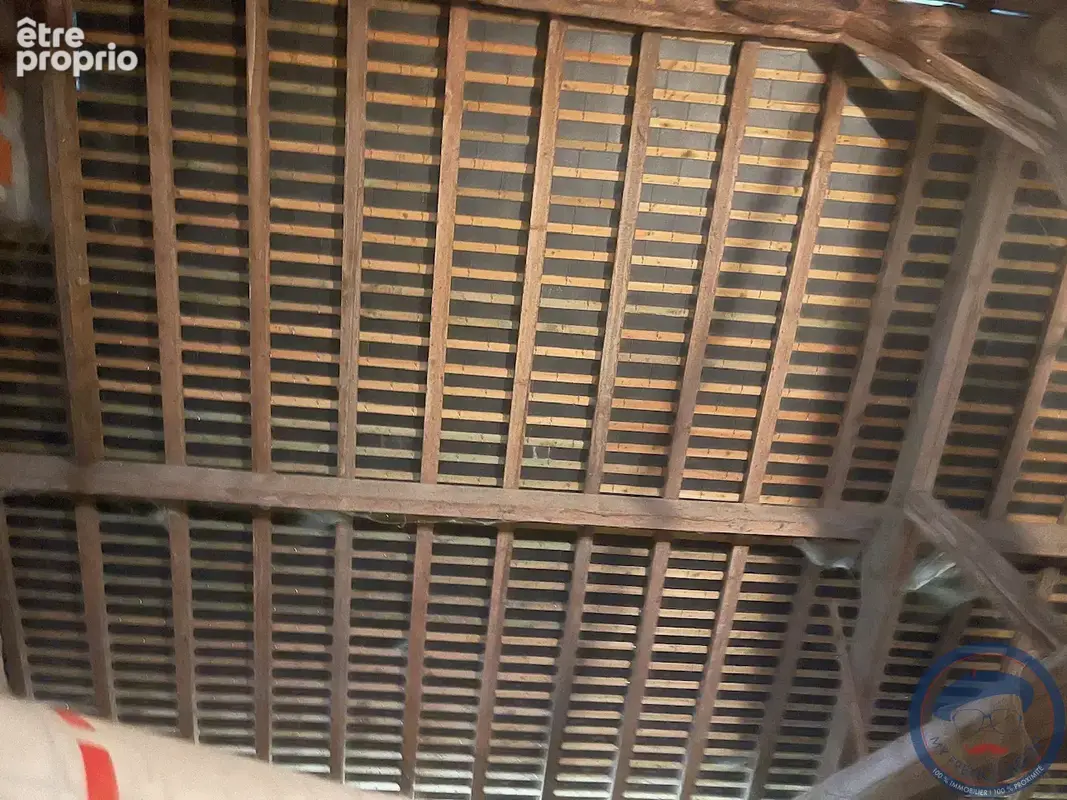 Maison en pierre de 189 M2, un Hangar de 600 m2 ,piscine, sauna au prix de 388 500 FAI. - photo 34