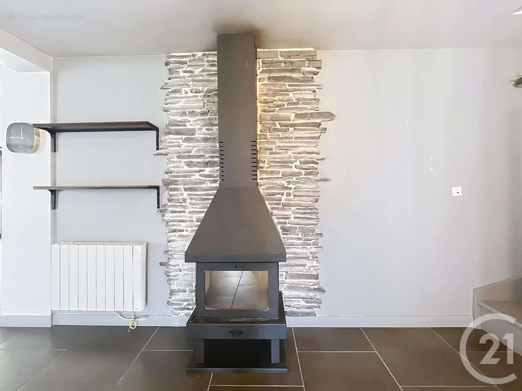 Maison à MONTIERAMEY