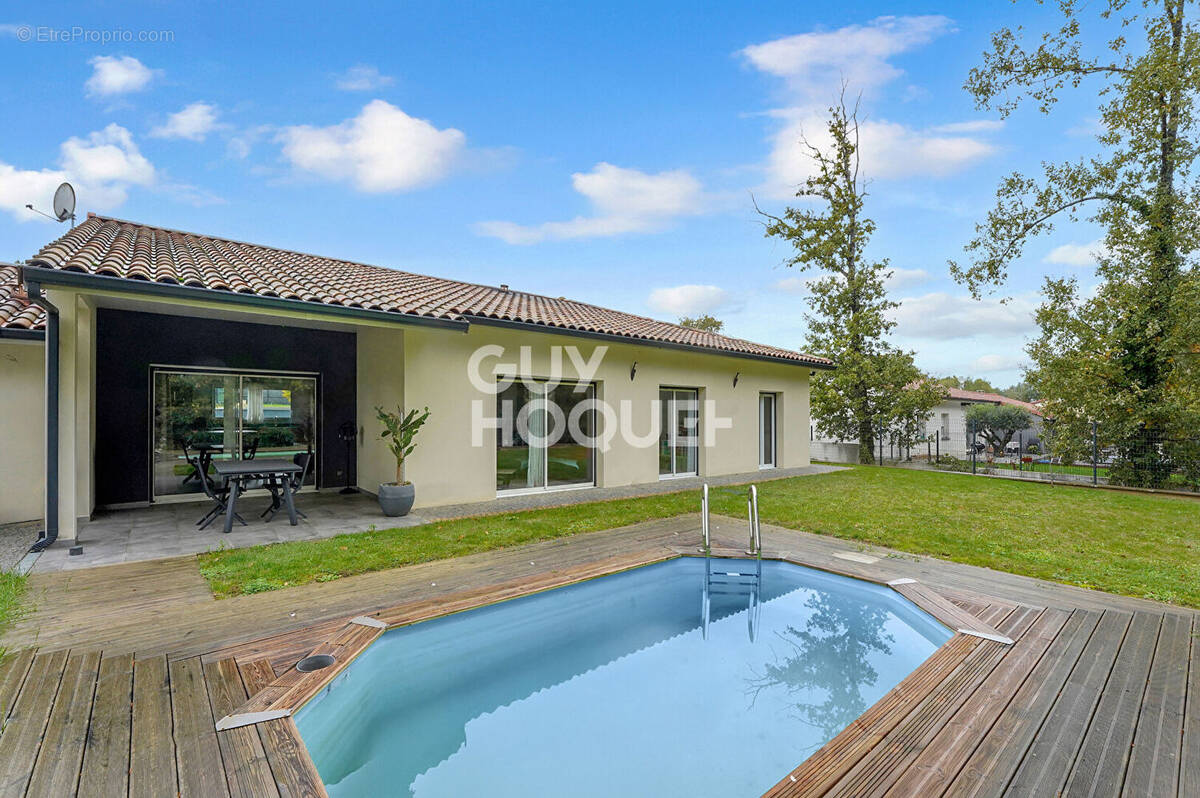 Maison à VILLAUDRIC