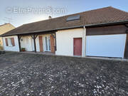 Maison à CROSMIERES