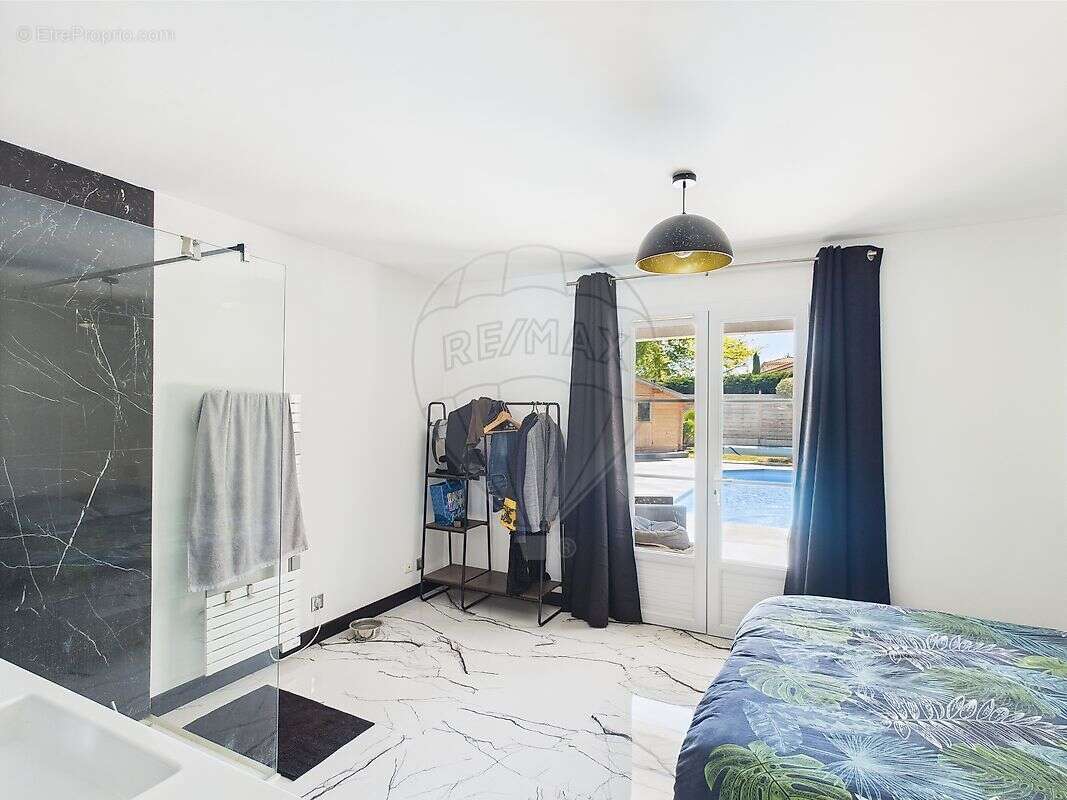 Maison à LES MATHES