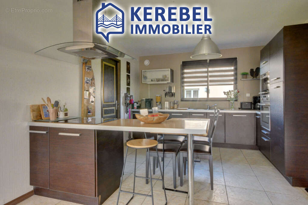 Maison à SAINT-URBAIN